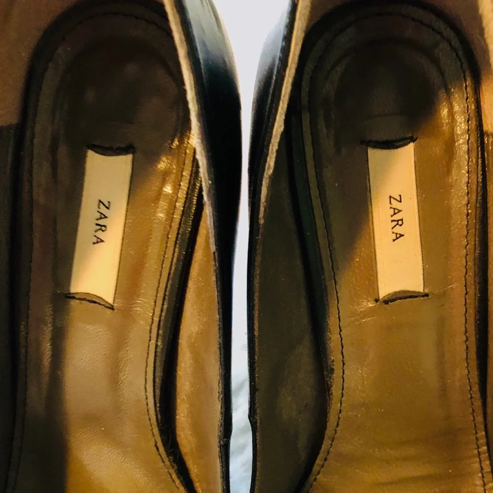 Zara Black Sexy Leather Bow Heels, size 7.5